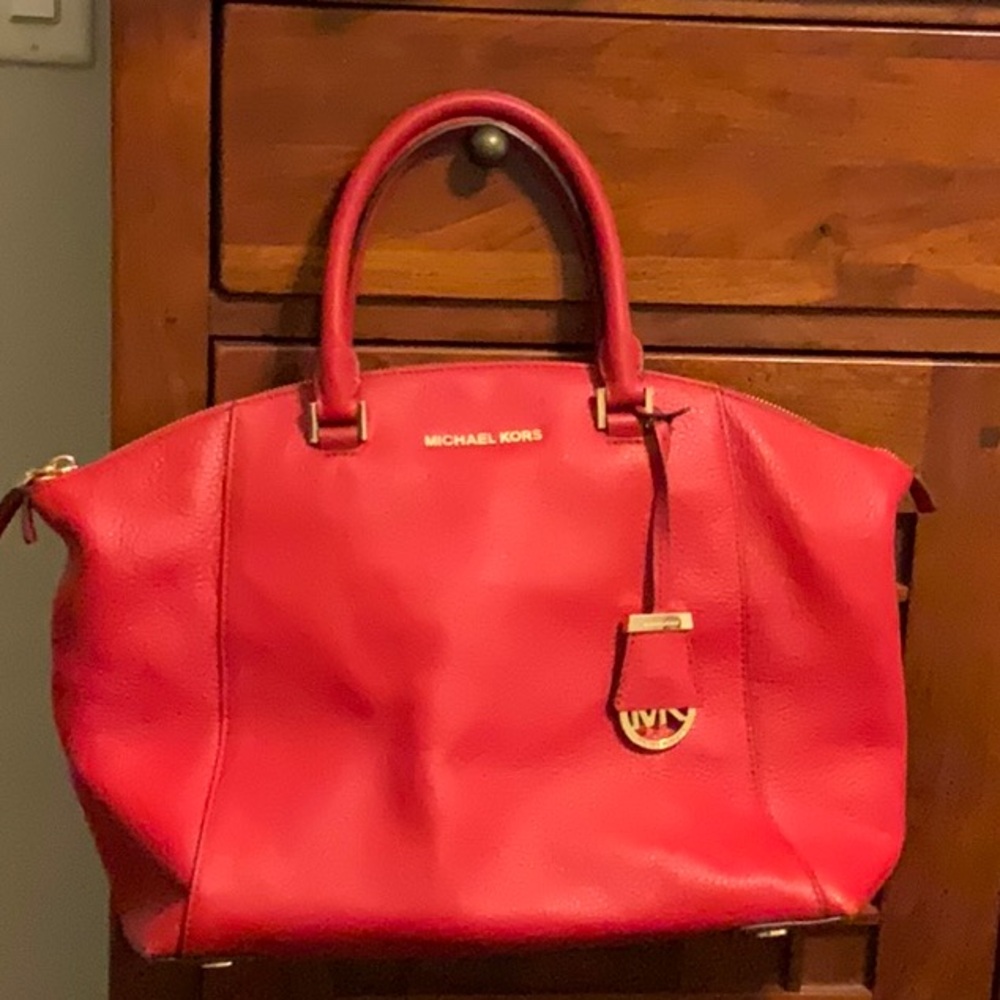 Michael  Kors Riley Large Satchel bag in Watermelon